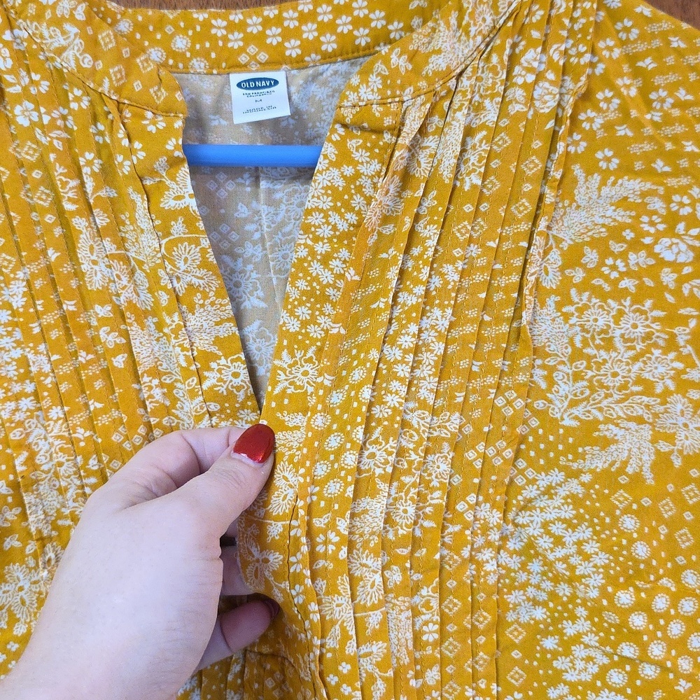Old Navy Patterned Tunic Med - Picture 5 of 6
